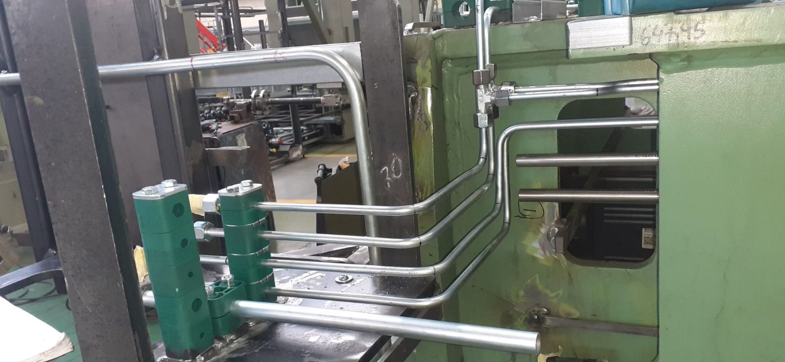 Tubagem de instrumentação em máquina